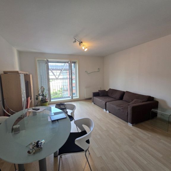 Hochwertig eingerichtete Wohnung mit französischem Balkon - Photo 1