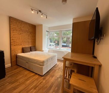 Studio Flat, London, N7 - Photo 4