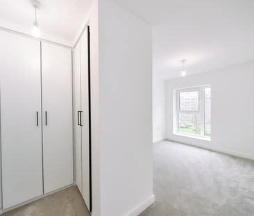 Fairbank House, NW9, London - Photo 6