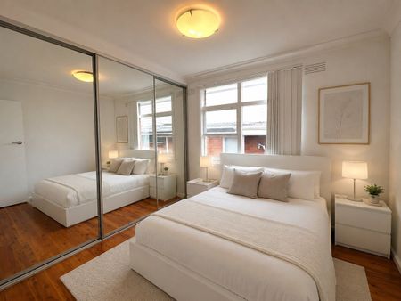 FAMILY HOME IN A SOUGHT AFTER LOCATION - Photo 3