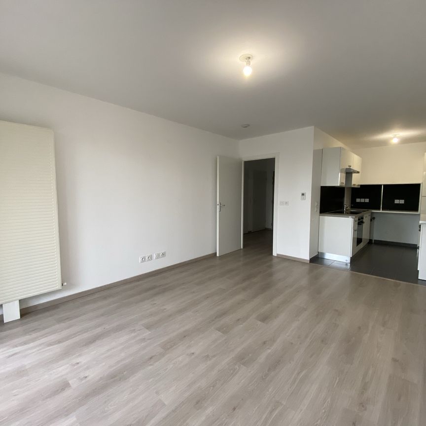 Location Appartement 2 pièces 48m² REIMS 51100 - Photo 1
