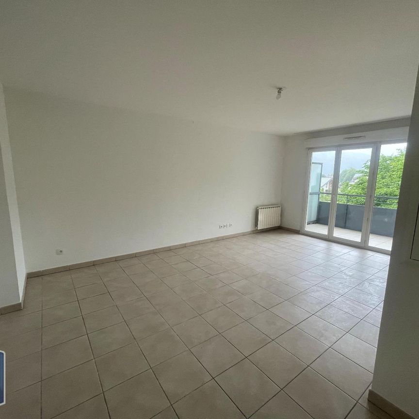 Location Appartement 4 pièces 84m² MARIGNIER 74970 - Photo 1