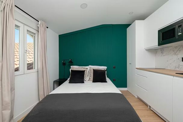 Calle del Arenal, Madrid, Community of Madrid 28013 - Photo 1