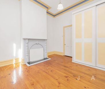 Charming Brunswick Home! - Photo 2