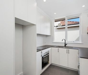 5/4 Salisbury Avenue, Ivanhoe - Photo 3