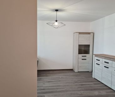 Apartament zona Centrală et. 3, str. Avram Iancu cu terasa de 40 mp - Photo 3