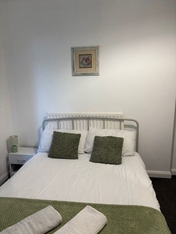 Room in a Shared House, Gulson Road, CV1 - Photo 4