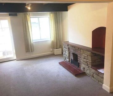 Farfield, Kidderminster, DY10 - Photo 2