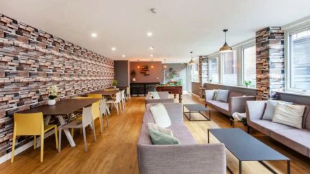 Top Floor Deluxe Studio - Photo 3