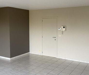 Appartement te huur in Roeselare voor € 850 met 2 slaapkamers - Foto 1