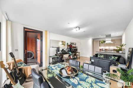 1 bedroom flat to rent - Photo 2