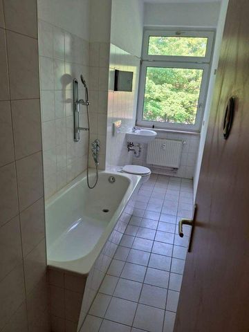 Geräumige 2-Raumwohnung mit Balkon in Chemnitz-Hilbersdorf - Foto 3