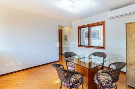 Apartamento com 3 quartos e 84m² para alugar em Petrópolis, Porto Alegre. - Foto 4