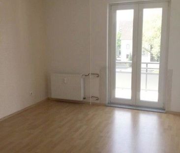 Individuelle, renovierte zwei Zimmer mit Sonnenbalkon! - Photo 1