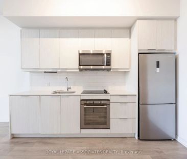 36 Forest Manor Road #106 - Photo 5