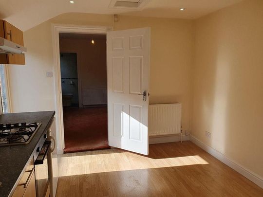 1 bedroom flat to rent - Photo 1