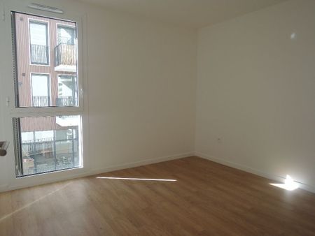 Location Appartement 2 pièces 40m² - Photo 4