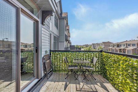 For Lease - 887 Kilbirnie Drive, Barrhaven, Ontario - Photo 3