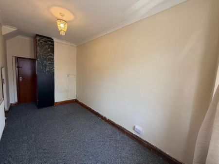 7 bedroom semi-detached house to rent - Photo 5