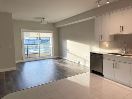 2 Bedroom Condo at Yaletown Living - Photo 5