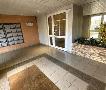 Appartement à louer - Photo 2