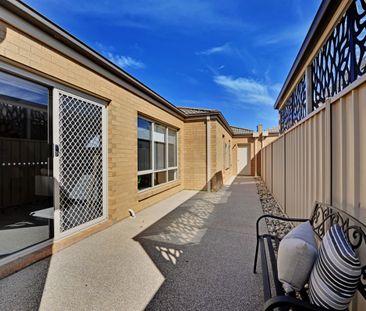 7 Toorak Terrace, Shepparton VIC 3630 - Photo 1