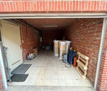 Gelijkvloers appartement met 2 slpks en garage op wandelafstand van het centrum! - Photo 5