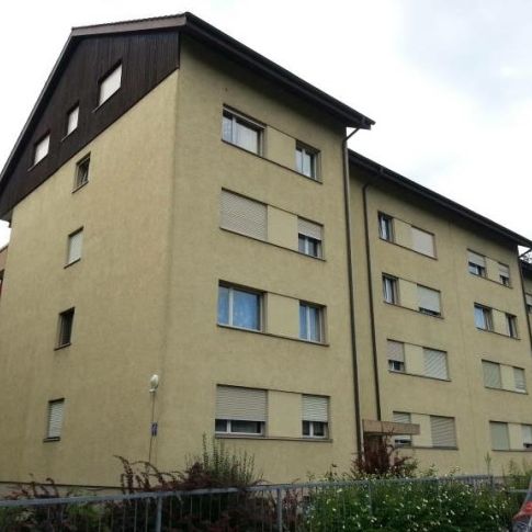 Appartement central à louer à Uster - Photo 1