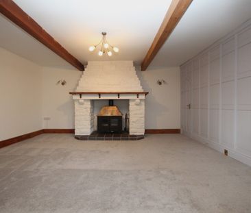 4 Bedroom Detached House, Chester - Photo 1