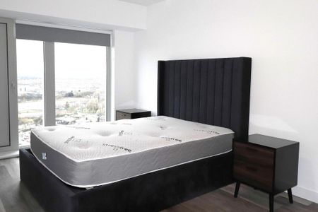 3 bedroom apartment to rent - Photo 4