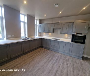 Huddersfield Road, Dewsbury - Photo 4