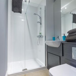 The Bruce Building, Newcastle upon Tyne - Photo 3