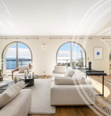 Villa • Cannes - Photo 1