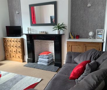 6 bedroom house to rent Lawrence Road, Southsea, PO5 - Photo 1