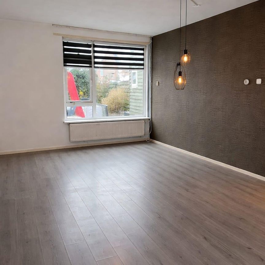 Te huur: Huis Esdoornstraat in Stadskanaal - Photo 1