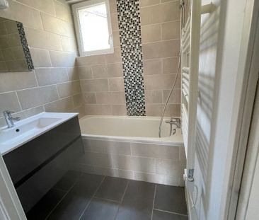 LOCATION MAISON T3 OULLINS, - Photo 2