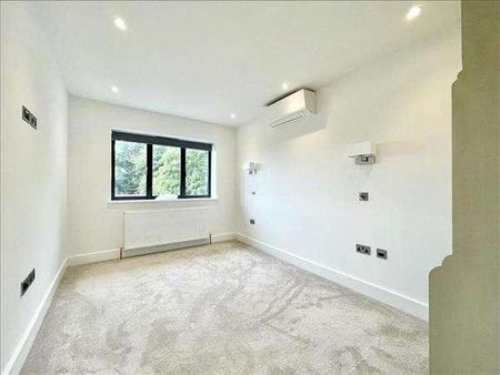 The Stables, Allum Lane, Elstree, WD6 - Photo 5