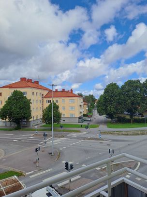 Carlavägen 24 - Foto 1