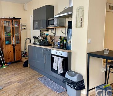 Location Appartement 2 pièces 43m² - Photo 4