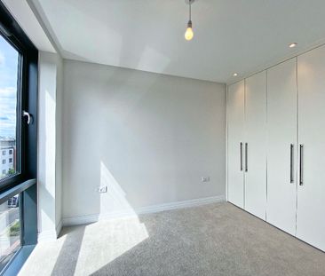 Pembroke Broadway, Camberley, GU15 - Photo 1