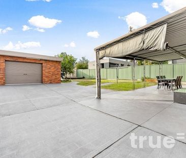 DESIRABLE BLUE RIBBON LOCALE - Photo 5