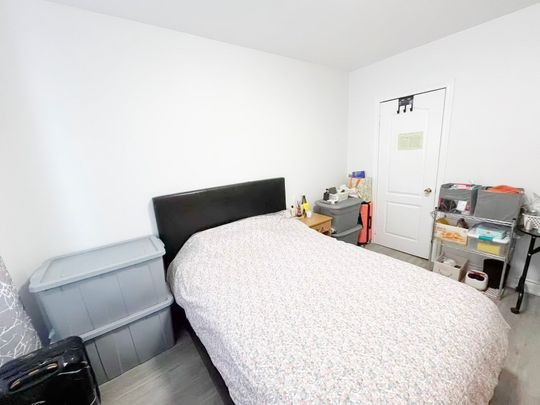 For Lease - 81 Hallam Street Unit# Room 202, Toronto, Ontario - Photo 1
