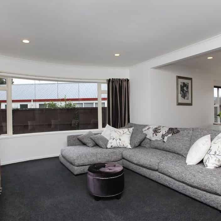 Charming 3BR Home by Hamilton Lake! - Photo 1