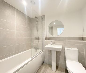 2 bedroom apartment to rent - Photo 6