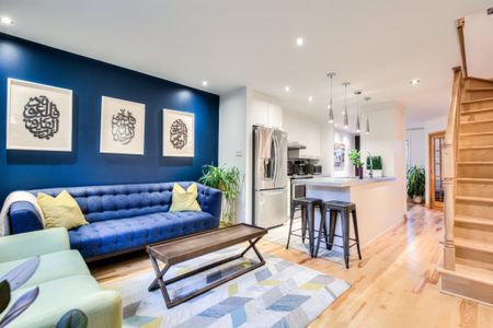 Maison à étages à louer - Laval (Sainte-Dorothée) (Ouest Islemère) - Photo 2