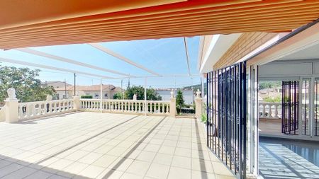 5 room luxury House for rent in Viladecans, Spain - Photo 5
