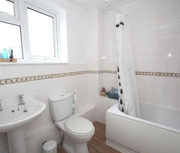 Lydney, Bracknell, RG12 - Photo 2