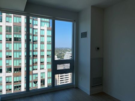 For Lease - 310 Tweedsmuir Avenue Unit# 2702, Toronto, Ontario - Photo 4