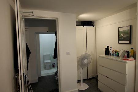 1 bedroom studio to rent Market Hill, Buckingham, Buckinghamshire, MK18 - Photo 5