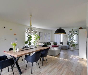 Eengezinswoning te huur in Duisburg voor € 2.750 met 4 slaapkamers - Photo 2